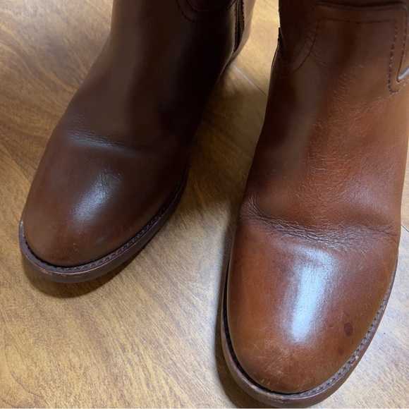 Tory Burch Brown Leather Gold Plated Logo Zipper Closure Moto Tall Boots size 7 - Picture 4 of 13